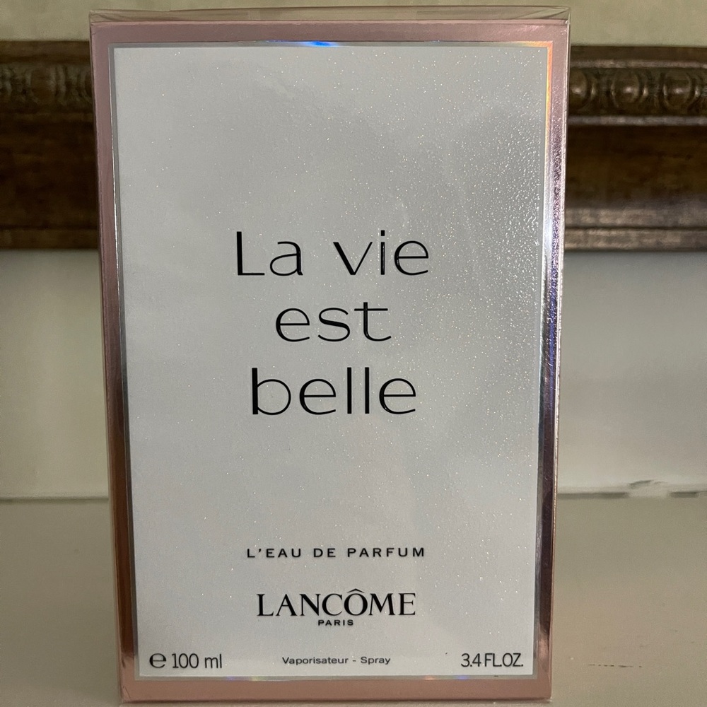 La Vie Est Belle Eau de Parfum 3.4 oz